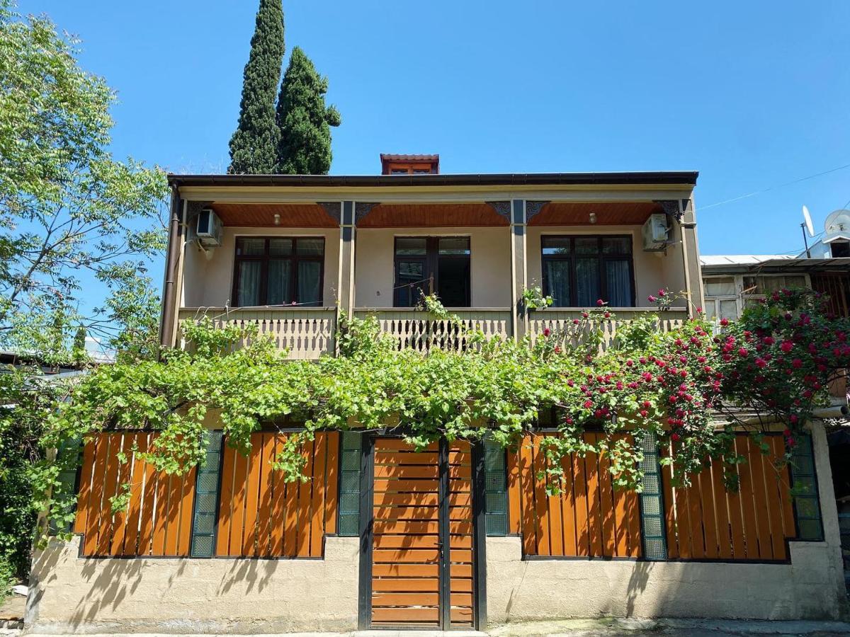Chonkadzehotel Tbilisi Exterior foto
